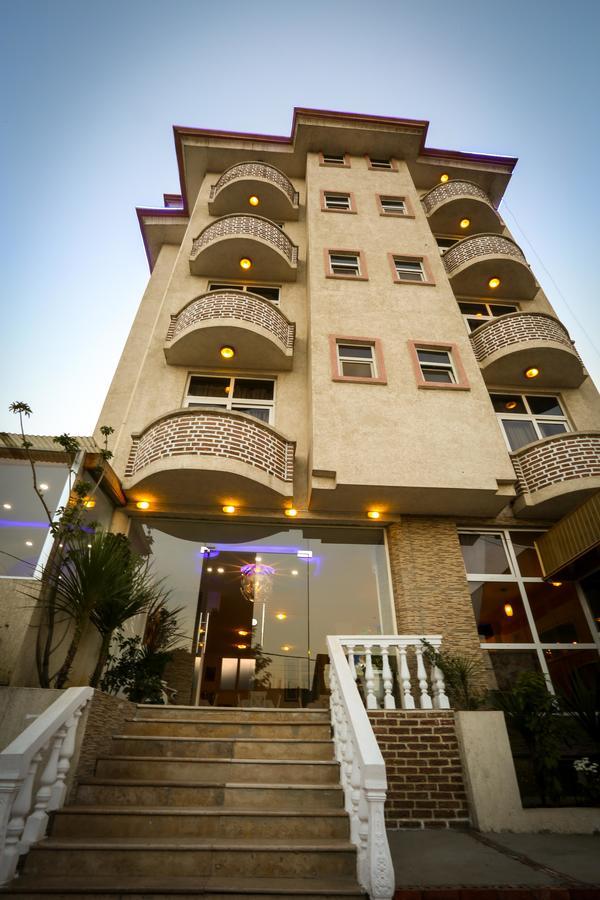White House Addis Hotel Exterior photo
